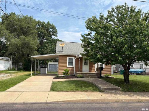 2807 W Kenwood Ave, West Peoria, IL, 61604-4918 | Card Image