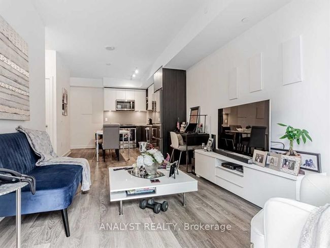 213 - 100 Eagle Rock Way, Condo with 1 bedrooms, 1 bathrooms and null parking in Maple ON | Image 11
