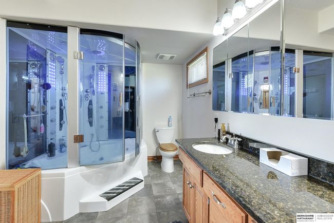 7881 Wisteria Way, House other with 5 bedrooms, 3 bathrooms and 3 parking in Fort Calhoun NE | Image 37