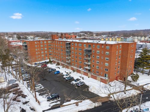 apt-5s-27 Northill St, Stamford, CT, 06907-2025 | Card Image