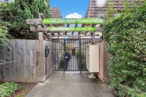 apt-401-10401 Shaw St, Oakland, CA, 94605-5125 | Card Image