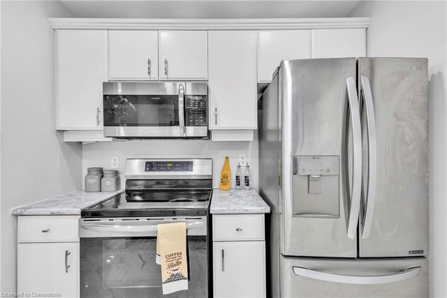 3 - 230 Blackhorne Dr, Townhouse with 3 bedrooms, 3 bathrooms and 2 parking in Kitchener ON | Image 17