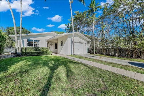 4030 Sw 62nd Ave, Miami, FL, 33155-5241 | Card Image