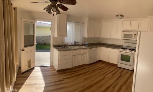 2613 Lucerne Way, Mountain Mesa, CA, 93240-9645 | Card Image