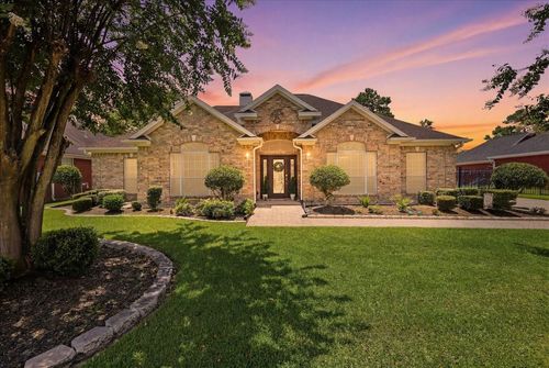 3774 Champions Dr, Beaumont, TX, 77707-5471 | Card Image