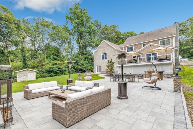 86 Walnut Tree Hill Rd, House other with 4 bedrooms, 4 bathrooms and null parking in Shelton CT | Image 4