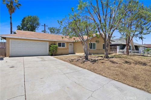 10743 Cass St, Riverside, CA, 92505-2912 | Card Image