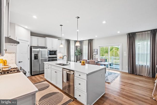 8005 International Dr, House other with 6 bedrooms, 5 bathrooms and null parking in WARRENTON VA | Image 15