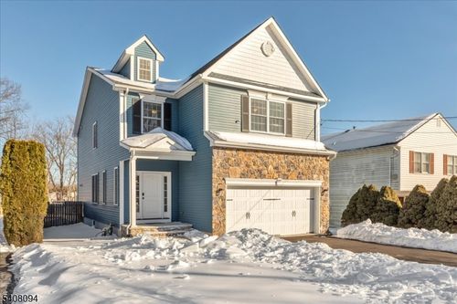 177 Maple St, Bridgewater, NJ, 08807-2712 | Card Image