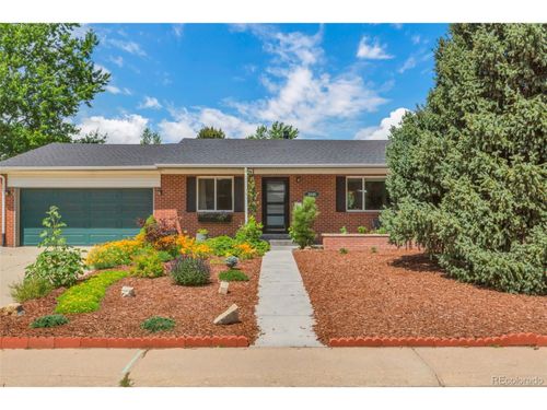 3049 S Williams St, Denver, CO, 80210-6338 | Card Image