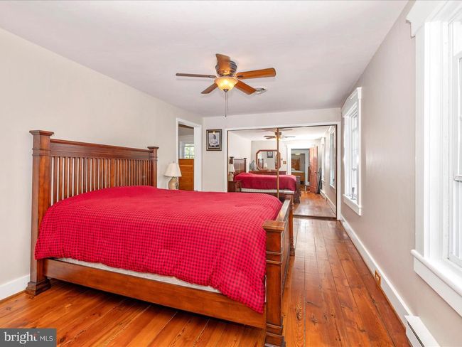 9314 Pear Ln, House other with 4 bedrooms, 3 bathrooms and null parking in FREDERICK MD | Image 25