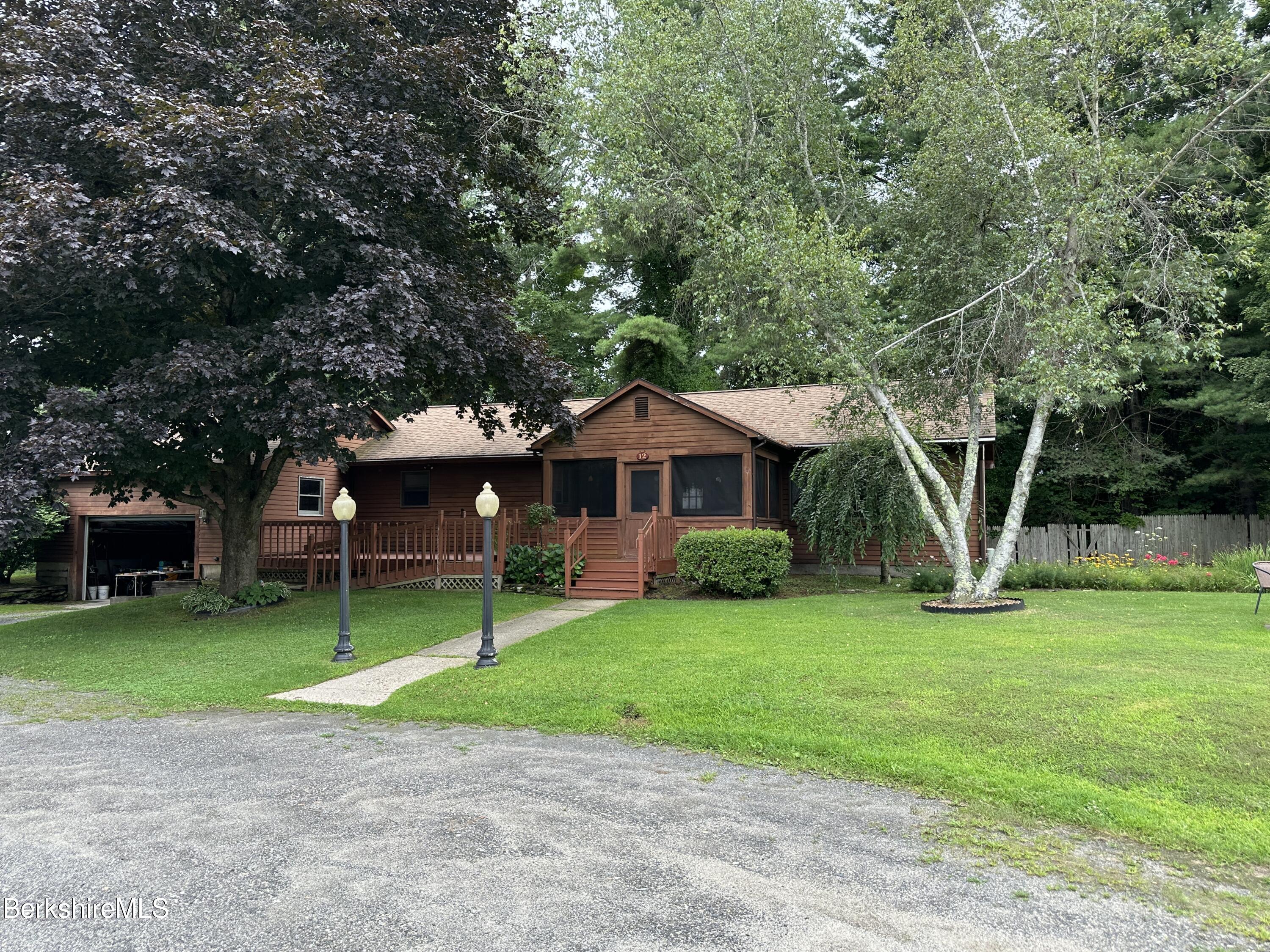 Cooper Rd, Great Barrington, MA 01230