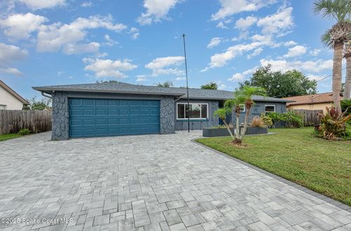 986 Sycamore Dr, Rockledge, FL, 32955-3932 | Card Image