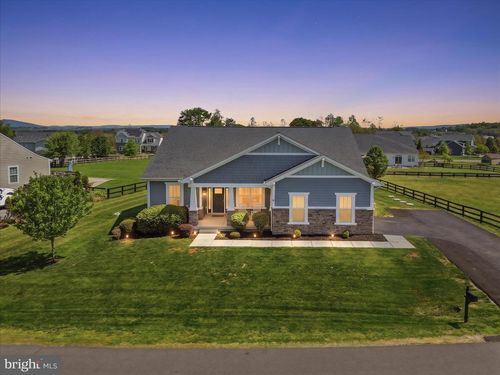 12104 Sunflower Field Pl, Lovettsville, VA, 20180-2793 | Card Image