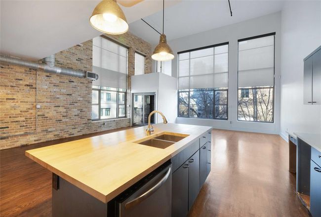 APT-211 - 411 Brazos St, Condo with 1 bedrooms, 2 bathrooms and 1 parking in Austin TX | Image 18