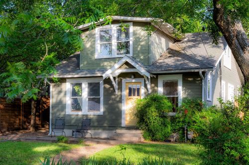 2114 Clifton St, Austin, TX, 78704-4353 | Card Image
