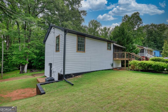 1271 Hayes Street, House other with 3 bedrooms, 2 bathrooms and 2 parking in Madison GA | Image 3