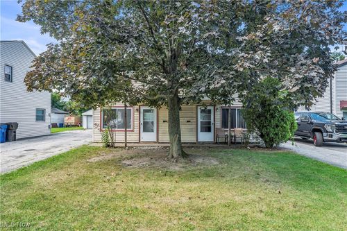 4106 Fulton Pkwy, Cleveland, OH, 44144-1957 | Card Image