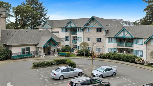 112-290 Island Highway, Victoria, BC, V9B1G5 | Card Image