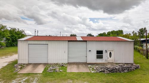 721 Comanche Cove Dr, Granbury, TX, 76048-5308 | Card Image