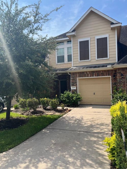 8307 Greys Ln, Houston, TX, 77095-5241 | Card Image