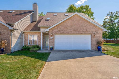 509 16th St, Lincoln, IL, 62656-1400 | Card Image