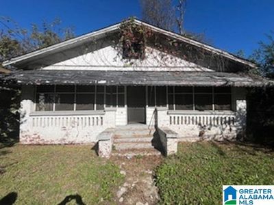 4704 9 Th Avenue, House other with 3 bedrooms, 1 bathrooms and null parking in BIRMINGHAM AL | Image 1