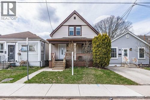 99 Robins Ave, Hamilton, ON, L8H4N5 | Card Image