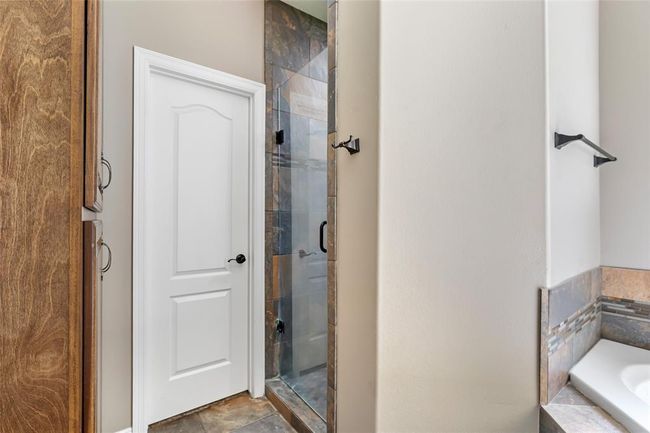 27339 Fairway Crossings Dr, House other with 4 bedrooms, 2 bathrooms and 2 parking in Huffman TX | Image 36