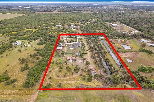 7684 County Rd 78, House other with 5 bedrooms, 6 bathrooms and 5 parking in FORT DENAUD FL | Image 34