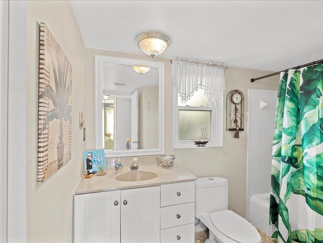 APT-106 - 464 N Paula Dr, Condo with 2 bedrooms, 2 bathrooms and null parking in DUNEDIN FL | Image 21
