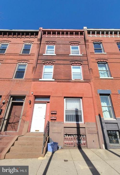 2917 W Girard Ave, PHILADELPHIA, PA, 19130-1119 | Card Image