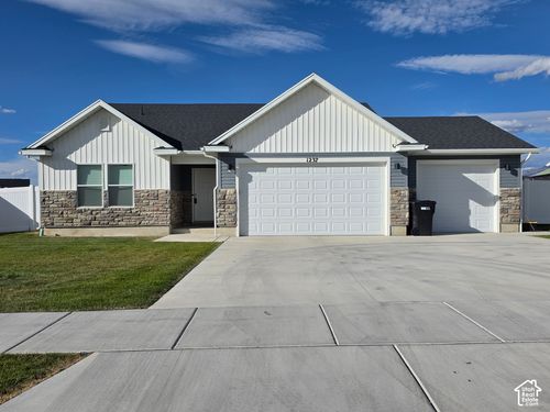 1237 W 3440 S, Nibley, UT, 84321-1203 | Card Image