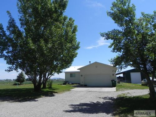636 N 2743 E, Roberts, ID, 83444-5068 | Card Image