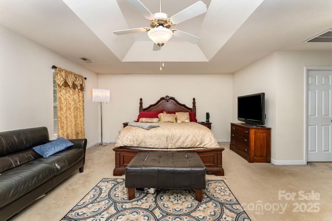 7218 Cascading Pines Dr, House other with 3 bedrooms, 4 bathrooms and null parking in Tega Cay SC | Image 12