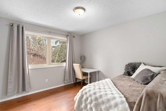 36 - 2323 Oakmoor Dr Sw, Townhouse with 4 bedrooms, 4 bathrooms and 2 parking in Calgary AB | Image 20