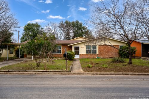 3707 La Sabre Dr, San Antonio, TX, 78218-3316 | Card Image