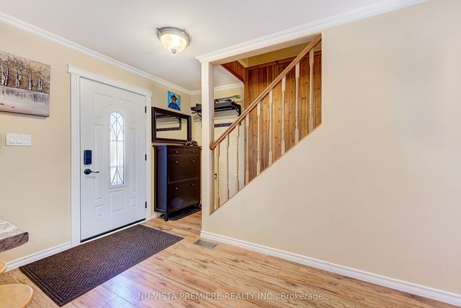45 Mohegan Cres, House attached with 3 bedrooms, 2 bathrooms and 2 parking in London ON | Image 5
