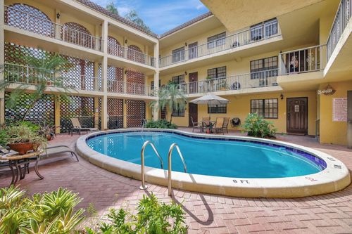 apt-7-917 Ne 16th Ave, Fort Lauderdale, FL, 33304-4486 | Card Image