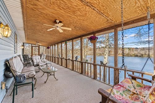 6072 Lookout Heights Dr, Claremont, NC, 28610-9490 | Card Image