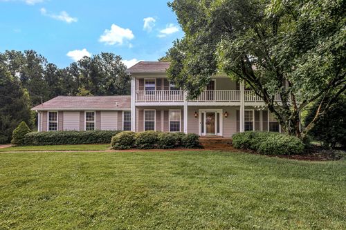 8205 Sherwood Green Ct, Brentwood, TN, 37027-7213 | Card Image