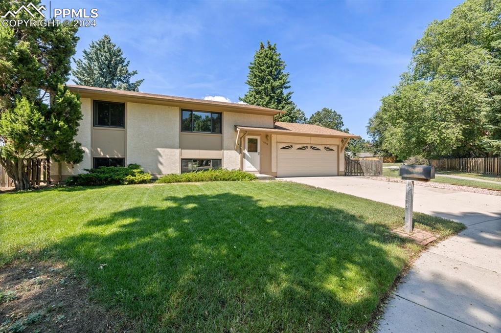 Gaiety Way, Colorado Springs, CO 80917