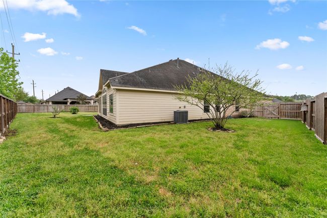 27603 Molly Hills Ct, House other with 4 bedrooms, 2 bathrooms and 2 parking in Spring TX | Image 4