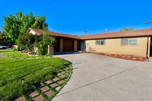 3853 S Market St, West Valley City, UT, 84119-4564 | Card Image