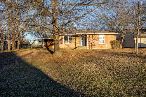 1414 Rice Ave, Gainesville, TX, 76240-5737 | Card Image