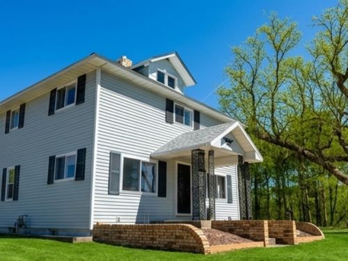 4419 E Moorestown Rd, Lake City, MI, 49651-9535 | Card Image