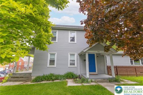 345 S New St, Nazareth, PA, 18064-2937 | Card Image