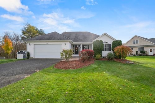3085-3085 Hunters Hill Dr, Dighton, MA, 02715-1433 | Card Image