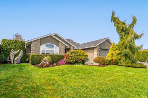 748 Kensington Pl, Qualicum Beach, BC, V9K2K3 | Card Image
