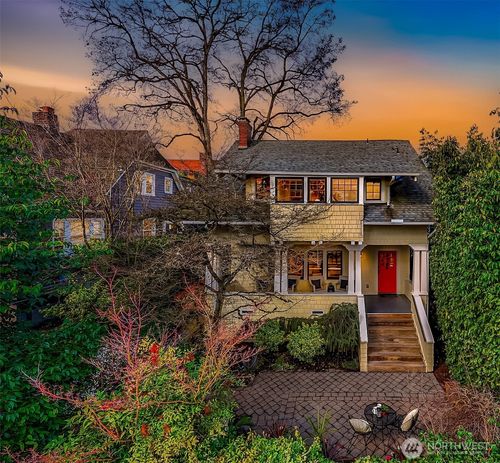 2333 Federal Avenue E, Seattle, WA, 98102 | Card Image